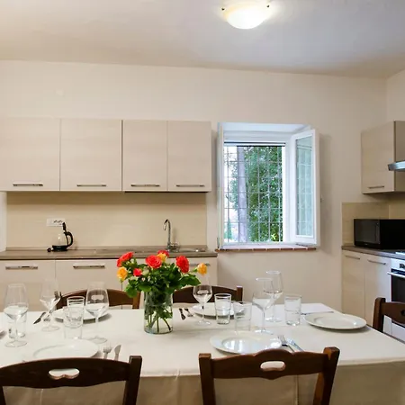 La Casa Delle Farfalle Villa